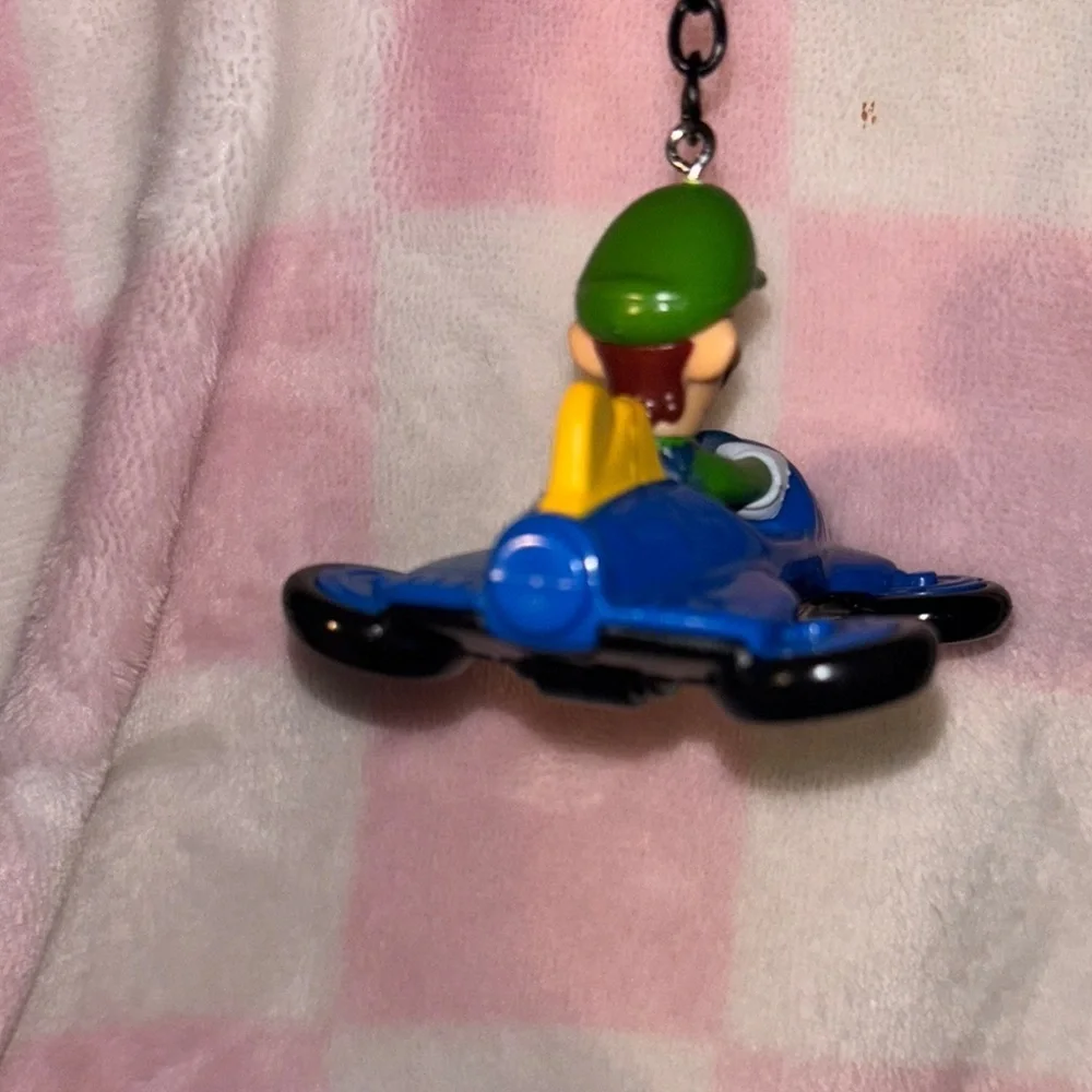 Luigi Nintendo Toy Mario Kart Race car keychain
